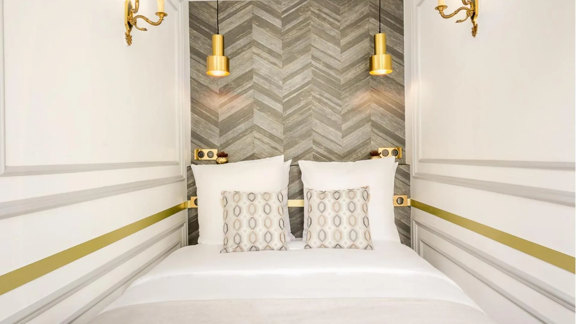 Apartment Merveil - Luxury Suite - Louvre -Sebastopol I Paris