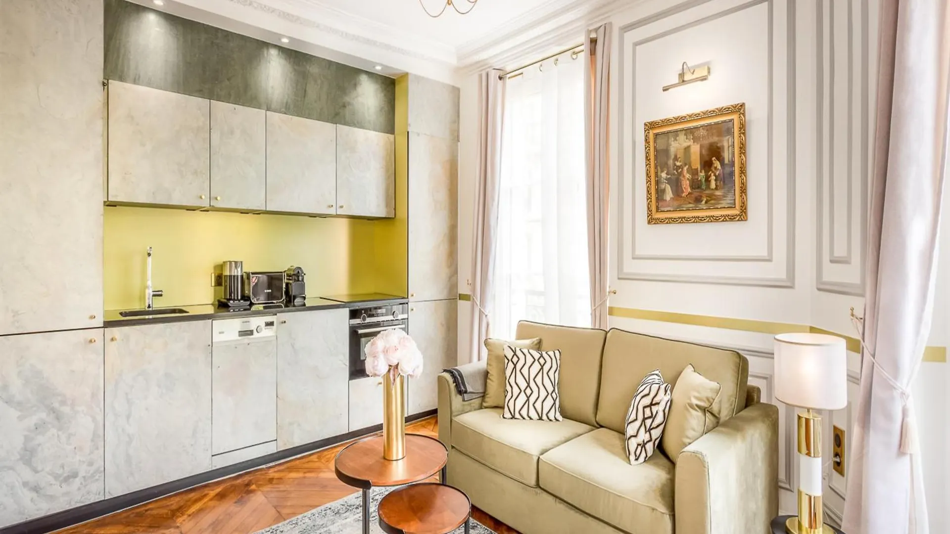Apartment Merveil - Luxury Suite - Louvre -Sebastopol I Paris