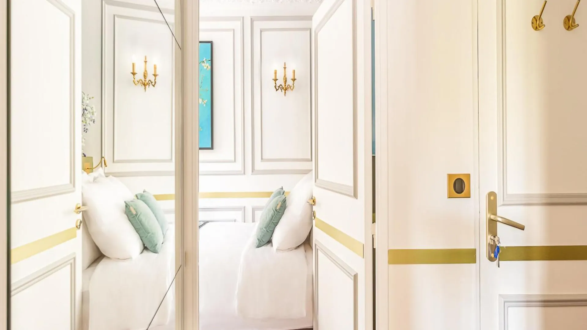 Apartment Merveil - Luxury Suite - Louvre -Sebastopol I Paris