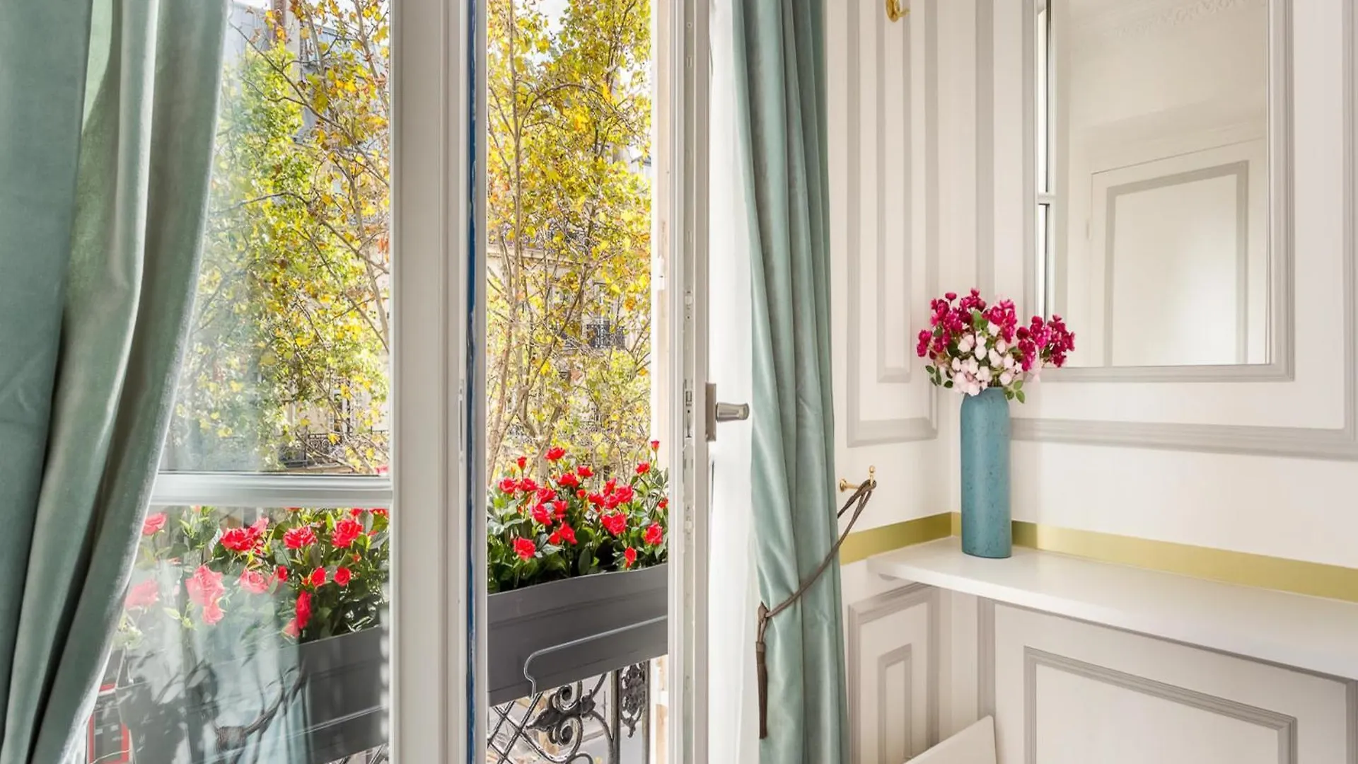 Apartment Merveil - Luxury Suite - Louvre -Sebastopol I Paris