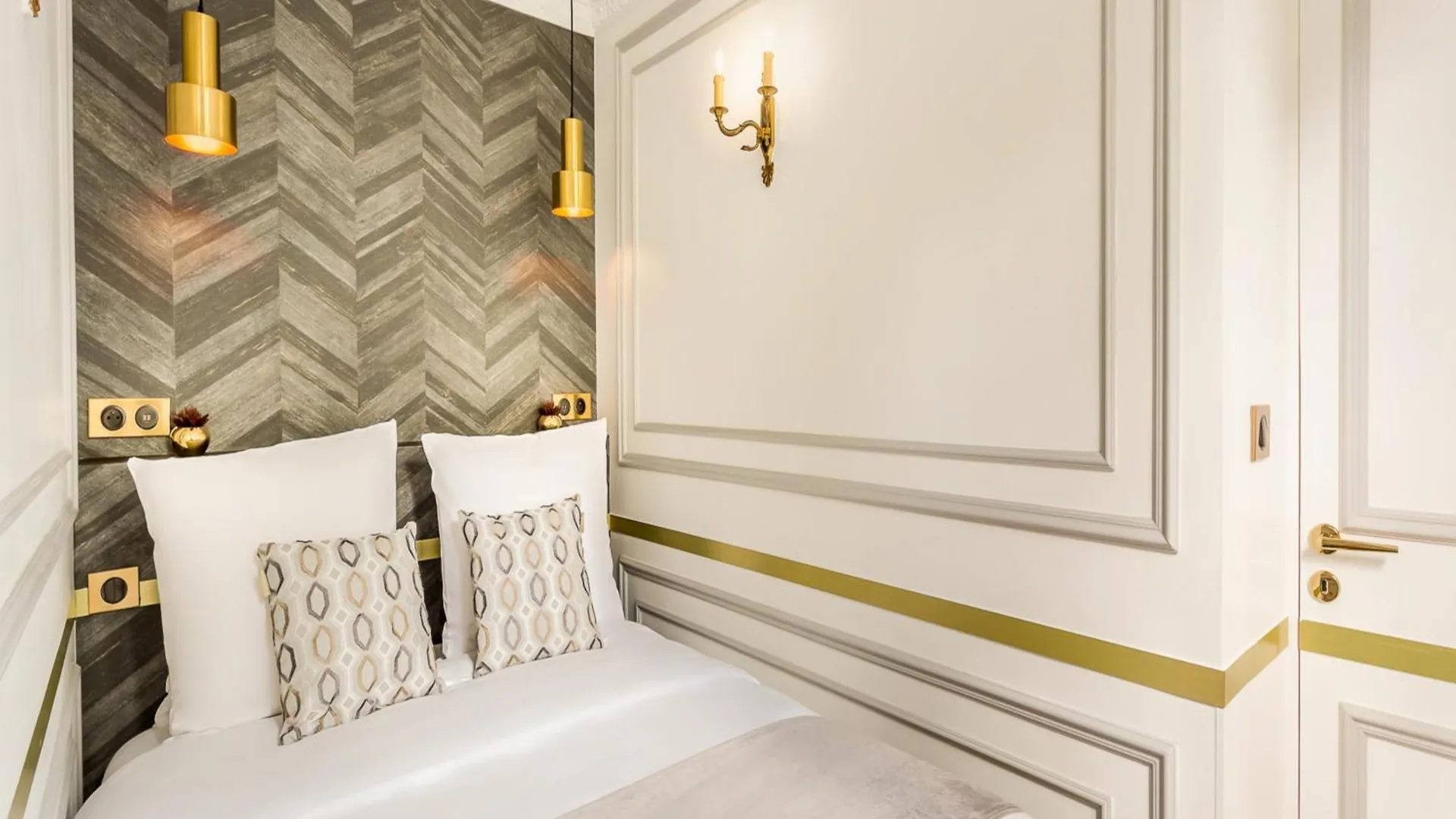 Apartment Merveil - Luxury Suite - Louvre -Sebastopol I Paris